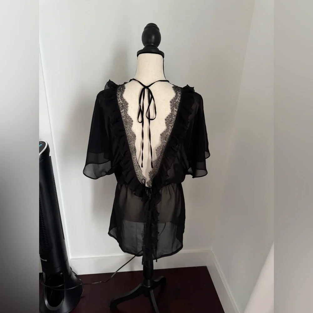 New Victoria’s Secret Black Lace Trim Sexy Cover Up Dress Lingerie Robe medium